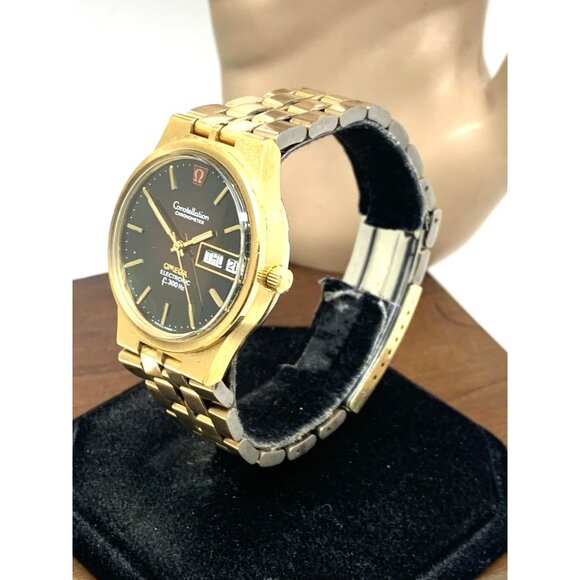 Omega Constellation Men's Watch Vintage Swiss Quartz Day Date Gold Steel 36mm - Picture 2 of 16